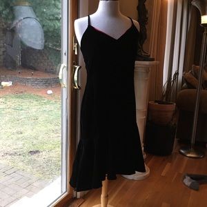 Women’s black velvet cocktail dress 10